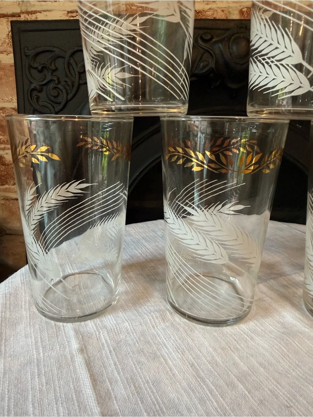 Gold & White Palm Leaf Glass Tumbler Set - 7 Pieces